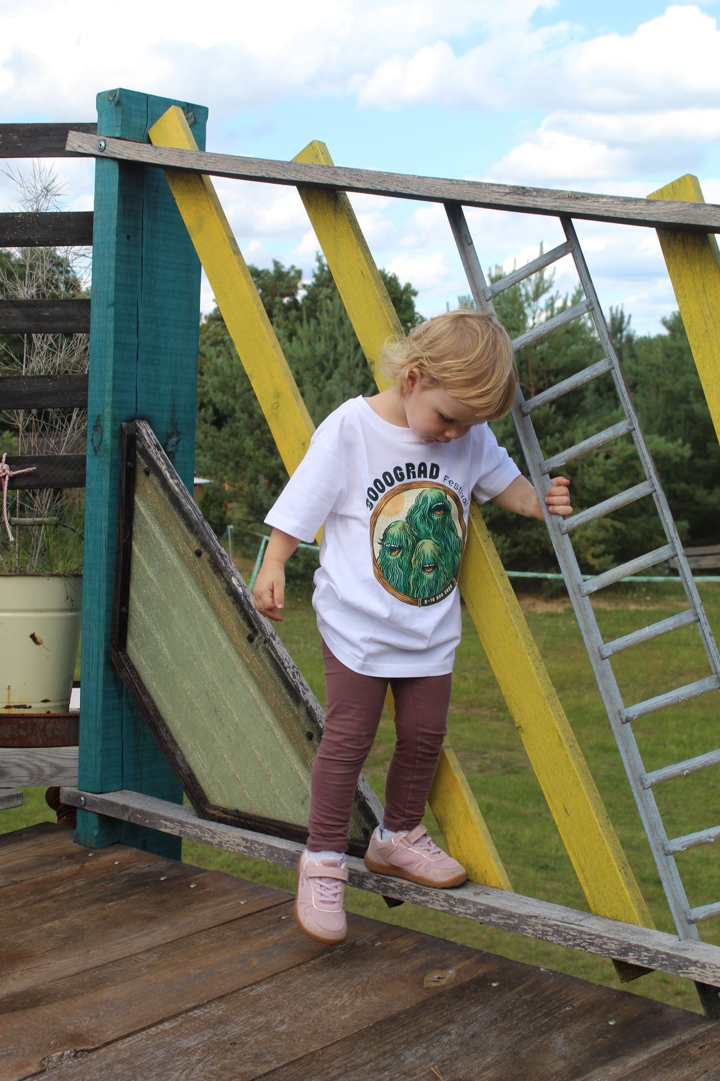 Kids Shirt – Waldgeister umrahmt 3025 (Weiß)