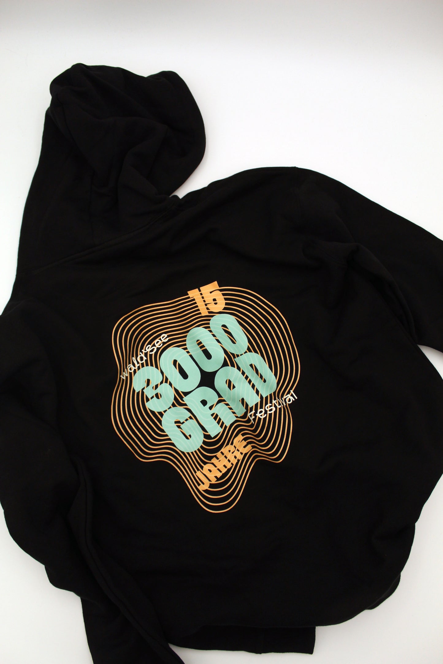 3000Grad Festival Hoodie – 15 Jahre Edition (Schwarz)