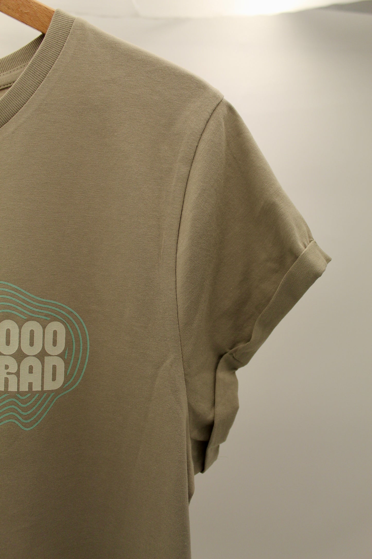 T-Shirt (Damen) – 15 Jahre 3000° Festival (Pistazie)